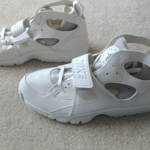 White huaraches high top Clearance